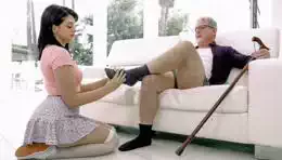 Nieta Endeudada con Leda Lotharia