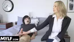 Matón Escolar porno de Lilly james