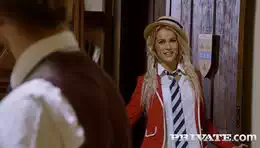 Universitaria Bonita